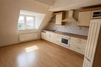 Wohnung Grimmen - 3 Zimmer, 96 m&sup2;, 864&euro; | Angebot:27018877