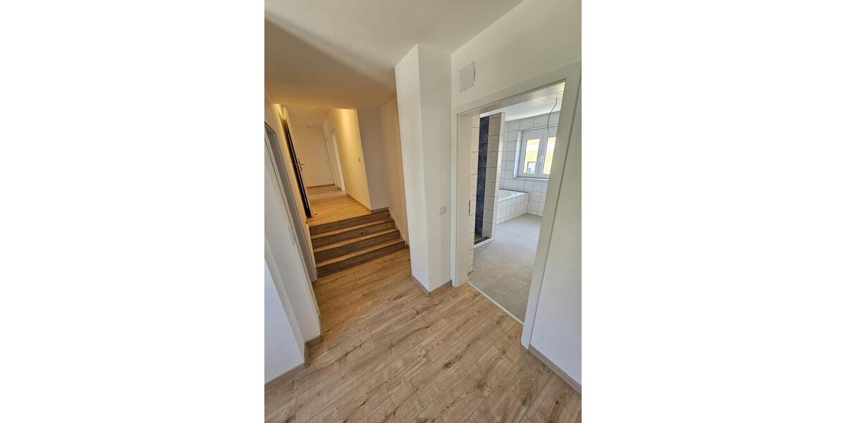 Etagenwohnung Neunburg vorm Wald - 2 Zimmer, 88 m&sup2;, 790&euro; | Angebot:26366339