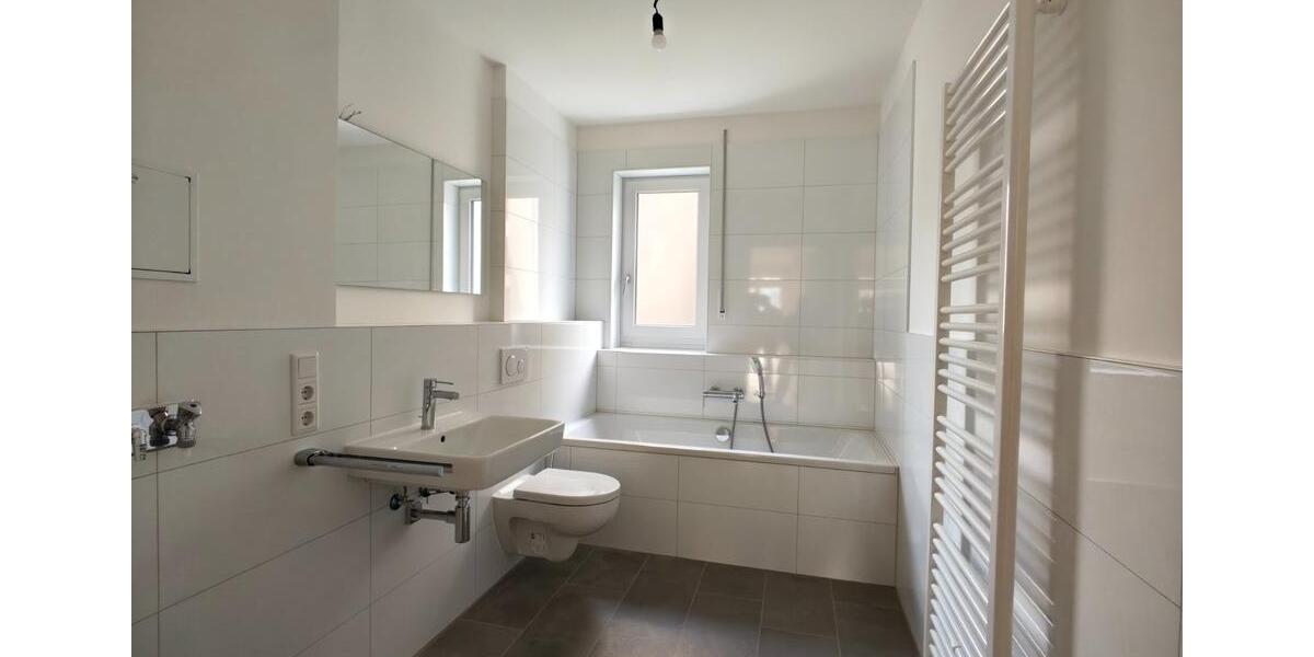 Etagenwohnung Darmstadt - 4 Zimmer, 92 m&sup2;, 1.900&euro; | Angebot:25877416