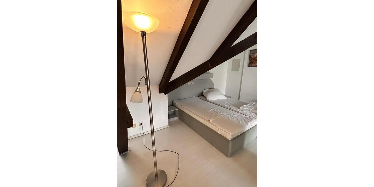 Dachgeschoßwohnung Erfurt Johannesplatz - 1 Zimmer, 62 m&sup2;, 775&euro; | Angebot:24475258