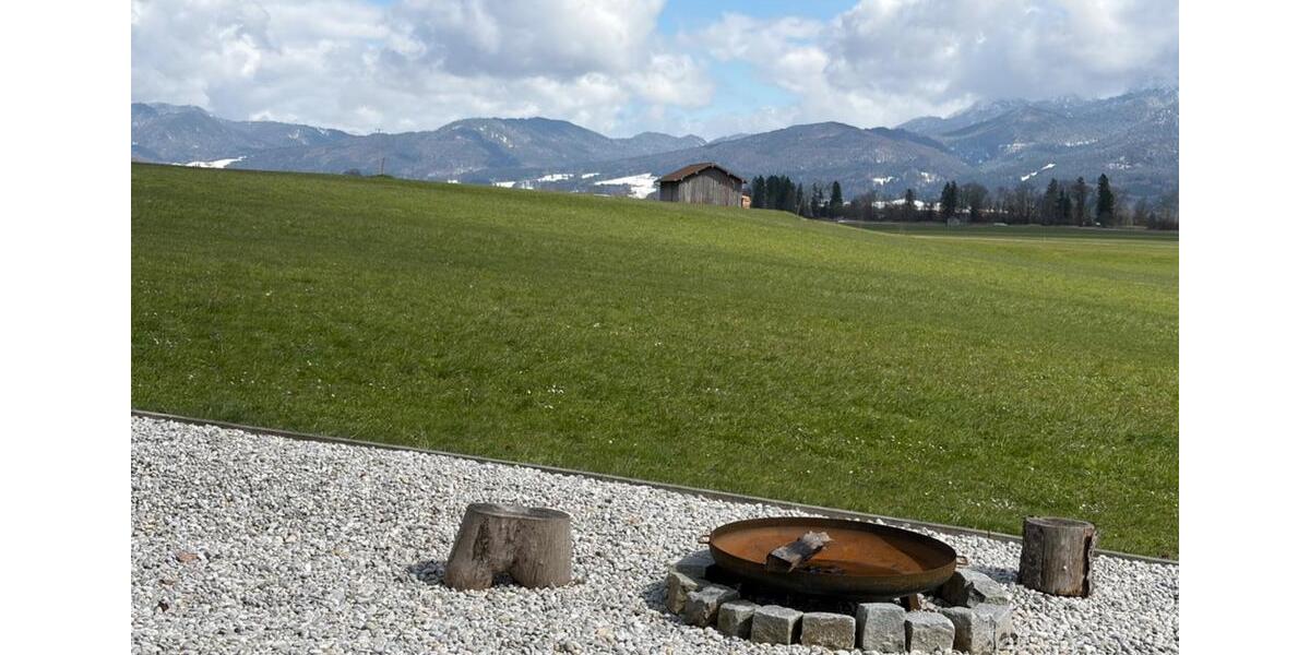 Wohnen auf Zeit Großweil - 7 Zimmer, 165 m&sup2;, 5.000&euro; | Angebot:26133591