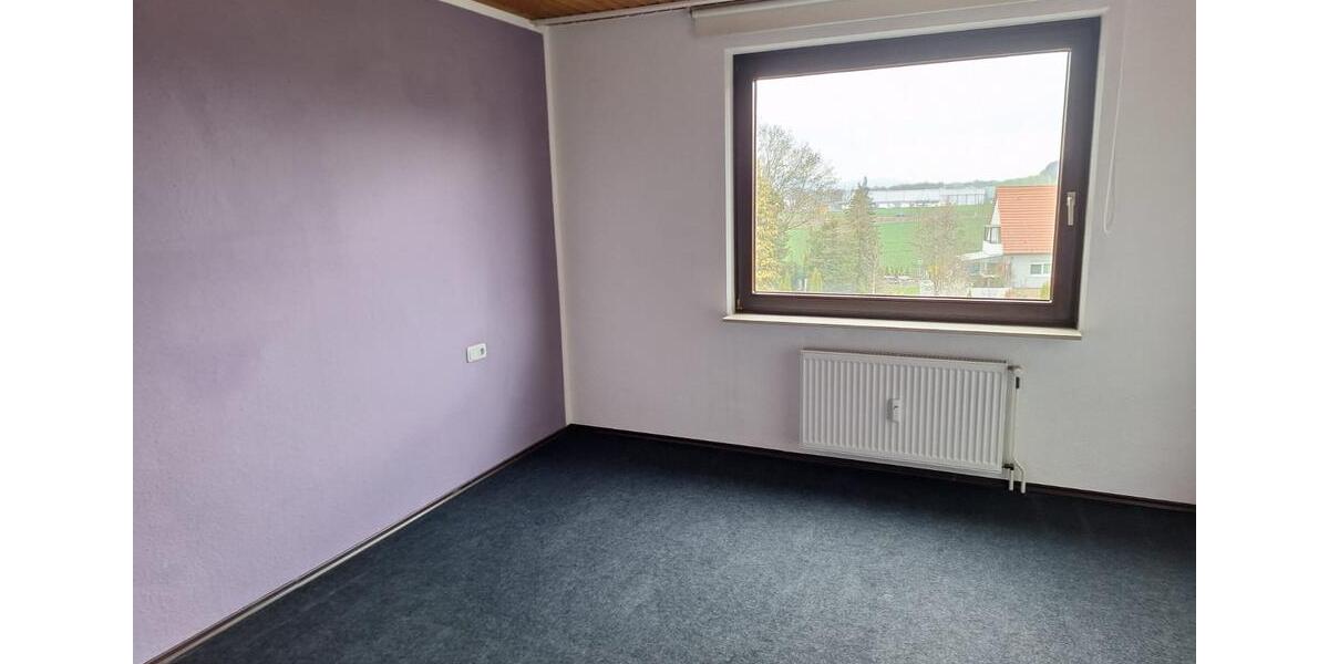 Etagenwohnung Bovenden - 3 Zimmer, 74 m&sup2;, 720&euro; | Angebot:26024222