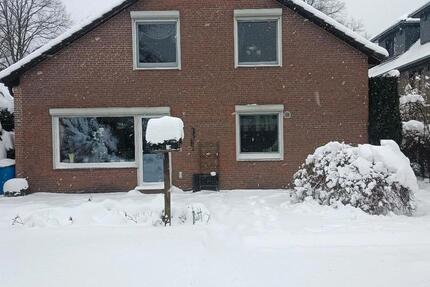 Hamburg Rahlstedt WG Zimmer nur für Frauen 3erWGmit großen Garten 3 zimmer