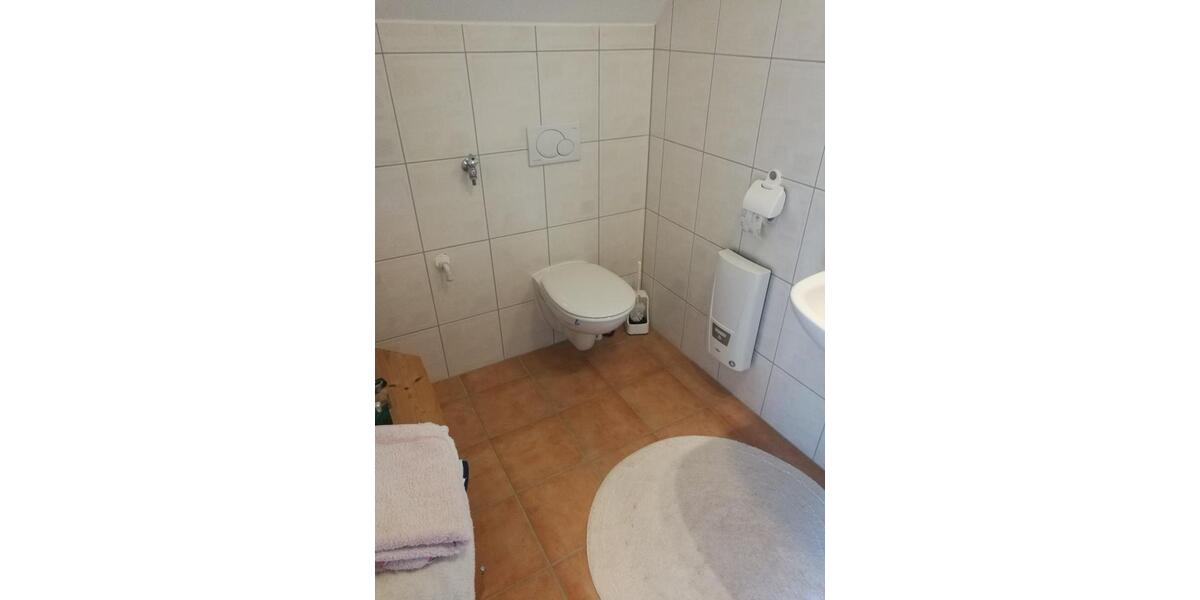 Dachgeschoßwohnung Bad Kissingen - 2 Zimmer, 40 m&sup2;, 350&euro; | Angebot:26612621