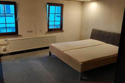 Wohnung Grünberg - 6 Zimmer, 120 m&sup2;, 13&euro; | Angebot:25131782