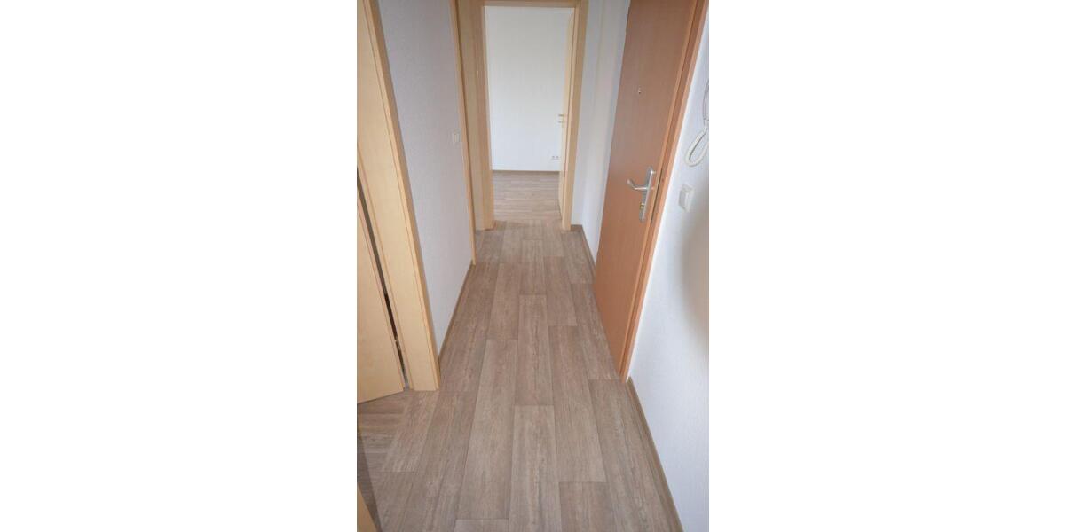 Etagenwohnung Riesa Neuweida - 2 Zimmer, 39 m&sup2;, 250&euro; | Angebot:26656318