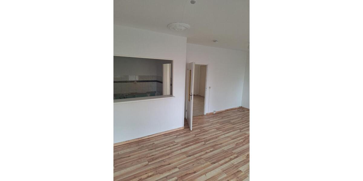 Erdgeschoßwohnung Zehdenick - 3 Zimmer, 68 m&sup2;, 430&euro; | Angebot:25751493