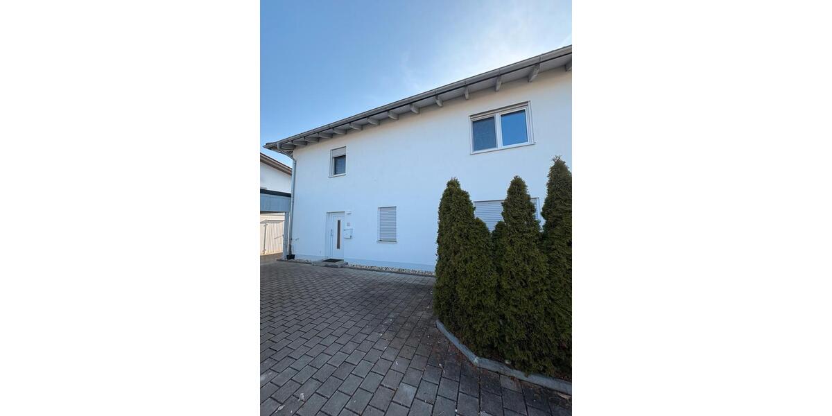 Doppelhaushälfte Aholfing - 4 Zimmer, 140 m&sup2;, 1.480&euro; | Angebot:25329422