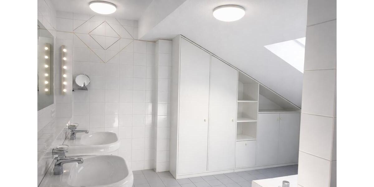 Einfamilienhaus Lübbecke - 4 Zimmer, 240 m&sup2;, 2.190&euro; | Angebot:24851143