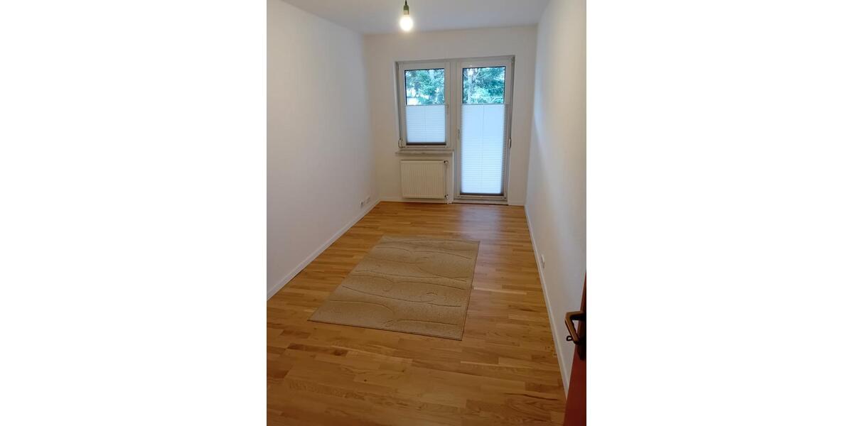 Etagenwohnung Bremen Vegesack - 3 Zimmer, 82 m&sup2;, 900&euro; | Angebot:26522887