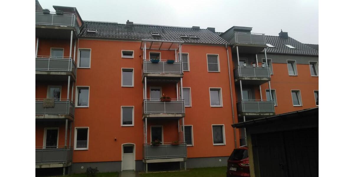 Dachgeschoßwohnung Rathenow - 3 Zimmer, 100 m&sup2;, 650&euro; | Angebot:26444326