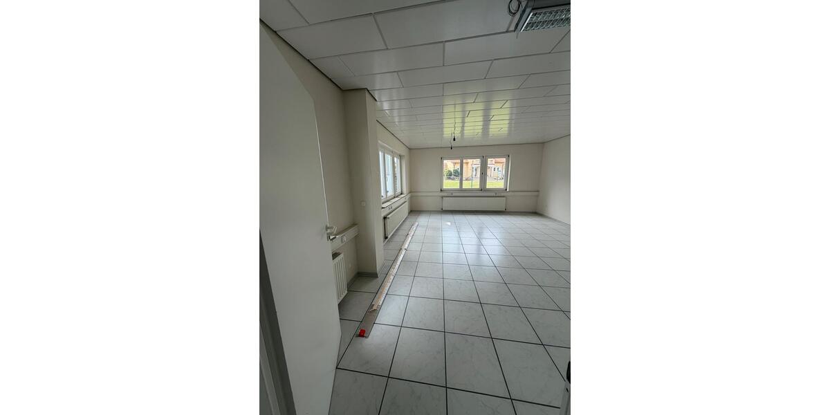 Gewerbeobjekt Mülheim-Kärlich Kärlich - 900&euro; | Angebot:26195304