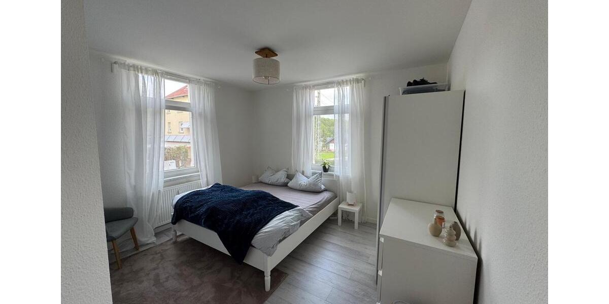 Etagenwohnung Lichtenstein (Sachsen) - 3 Zimmer, 72 m&sup2;, 570&euro; | Angebot:26636815