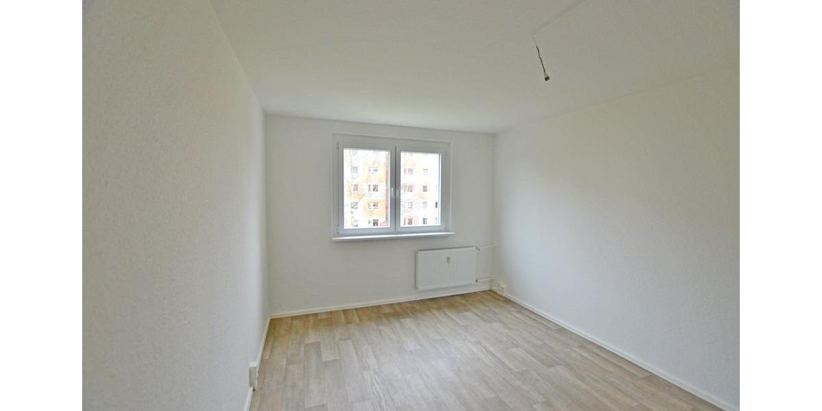 Erdgeschoßwohnung Sangerhausen - 3 Zimmer, 61 m&sup2;, 376&euro; | Angebot:26381103
