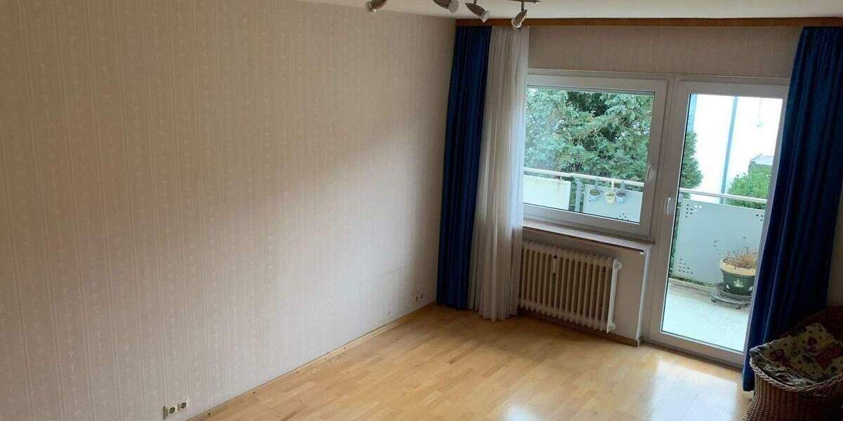 Etagenwohnung Freiburg im Breisgau St. Georgen - 4 Zimmer, 95 m&sup2;, 1.495&euro; | Angebot:25302794