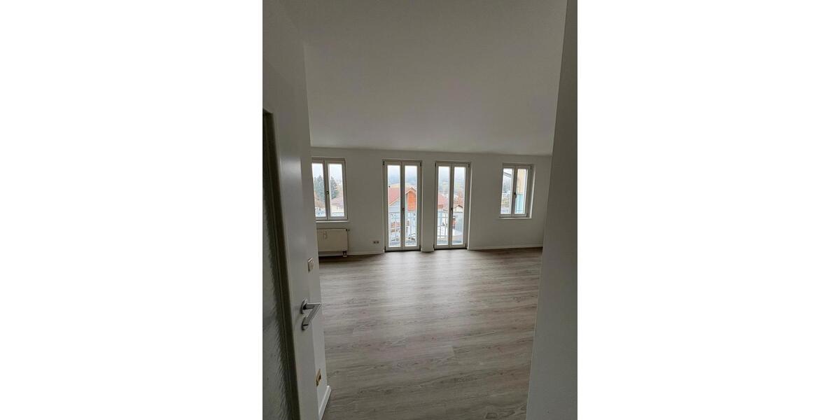 Etagenwohnung Freyung - 3 Zimmer, 70 m&sup2;, 490&euro; | Angebot:26475334