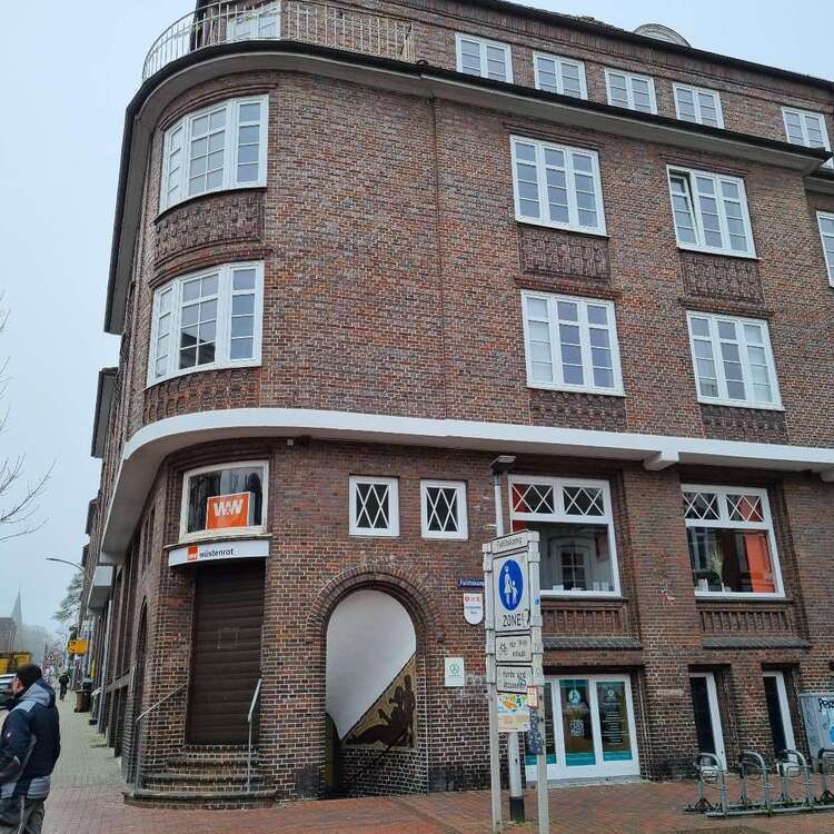 Wohnung zum Mieten in Pinneberg 877 € 65 m²