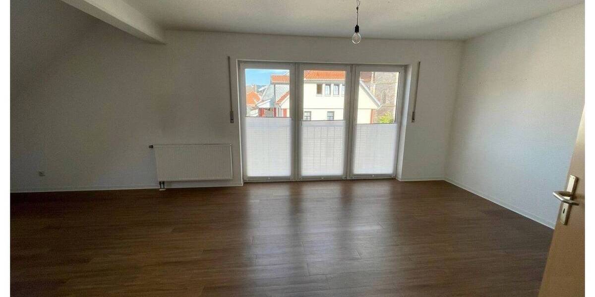 Etagenwohnung Schmalkalden - 3 Zimmer, 97 m&sup2;, 775&euro; | Angebot:26816557