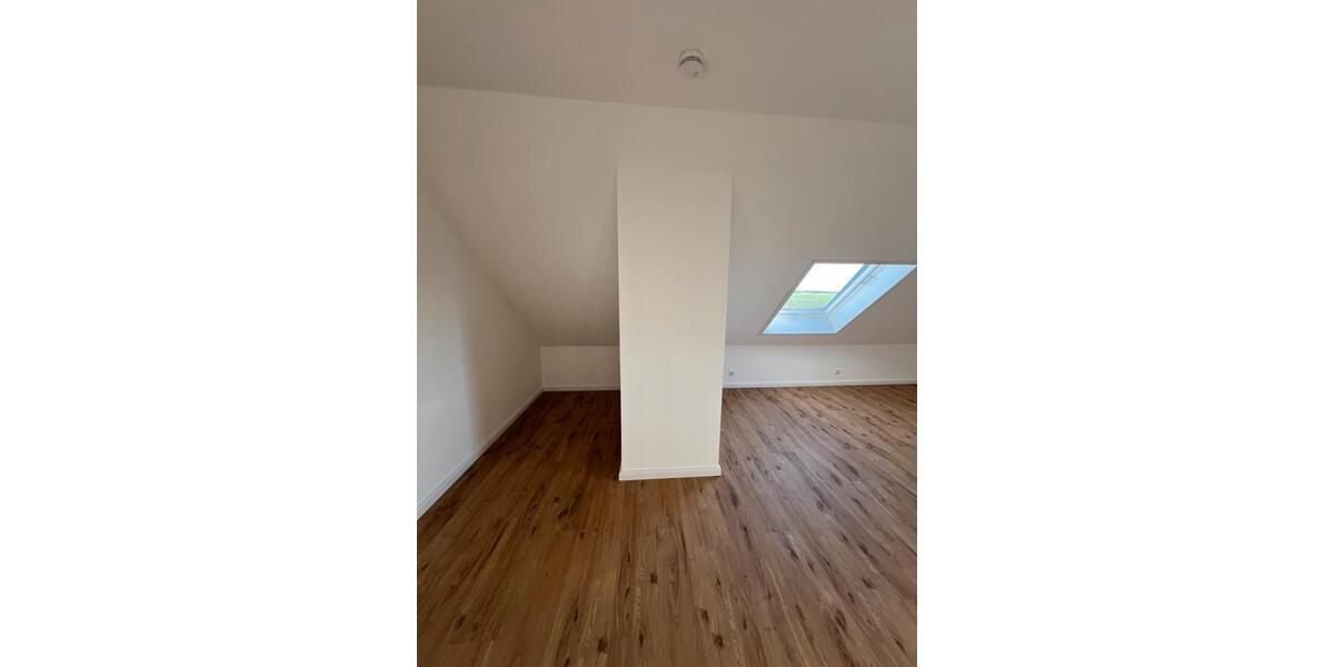 Etagenwohnung Marne - 2 Zimmer, 93 m&sup2;, 950&euro; | Angebot:24309661