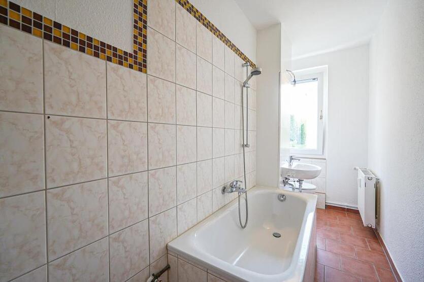 Frisch Renovierte Erdgeschosswohnung zimmer