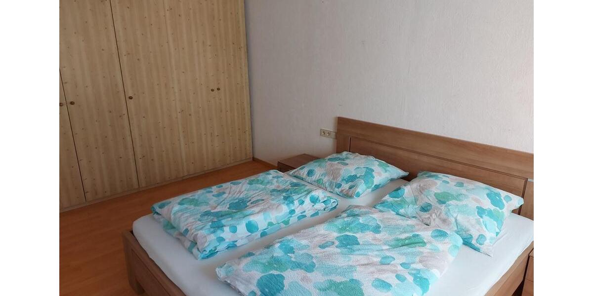 2-Zimmerwohnung mit Wlan, Tv, Küche, DuscheWC, Waschmaschine, Trockner, Parkplatz und Haustiere erlaubt 2 zimmer