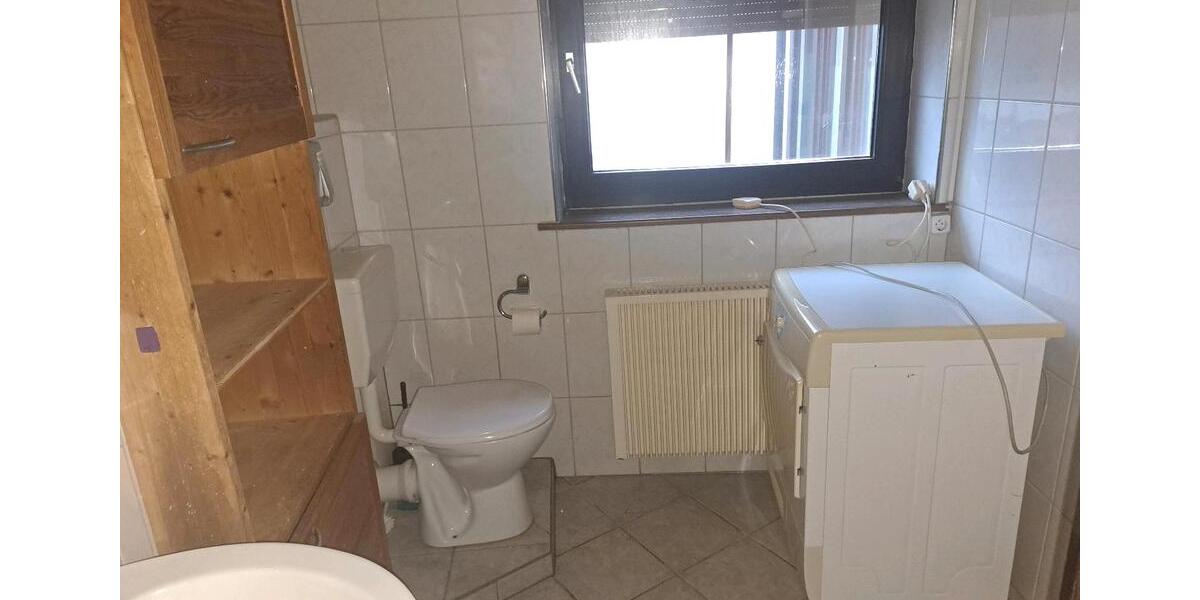 Etagenwohnung Kirchberg (Hunsrück) - 3 Zimmer, 120 m&sup2;, 850&euro; | Angebot:26498509