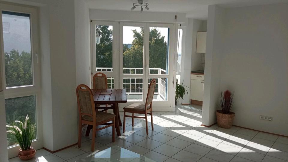Schicke moderne 1 1-2 Zimmer Wohnung