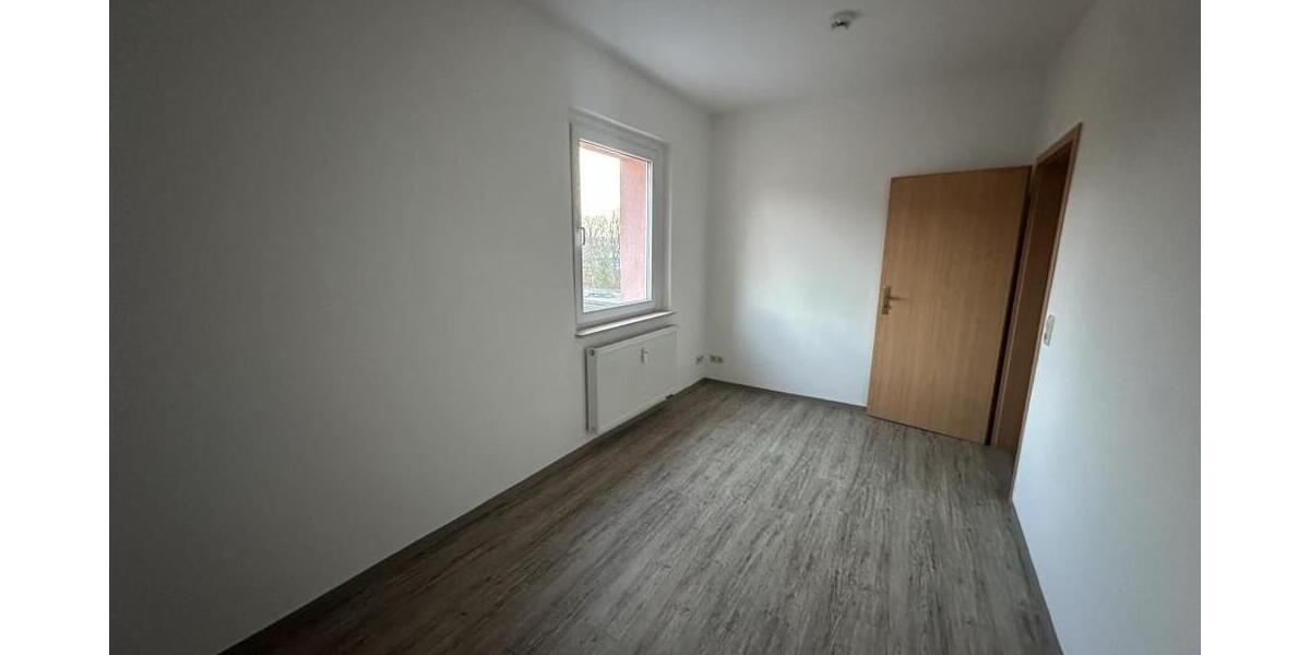 Ihr neues Zuhause: 3-Raum-Wohnung mit Balkon und Bad mit Dusche & Wanne! - Etagenwohnung Gera Debschwitz | Angebot:26846548