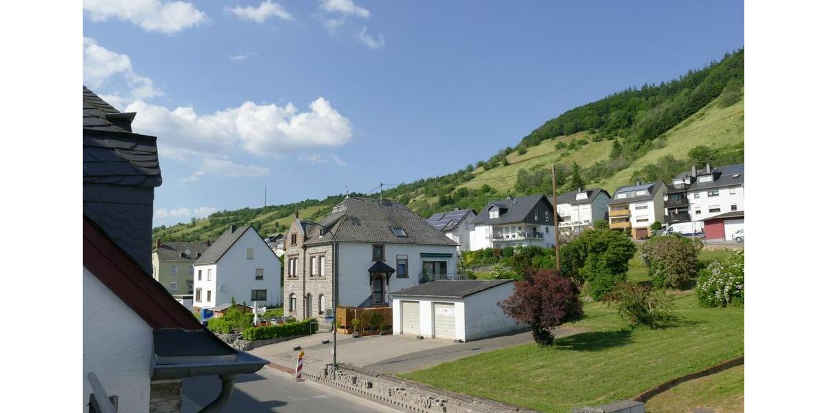 Etagenwohnung Fell - 5 Zimmer, 166 m&sup2;, 970&euro; | Angebot:25476187