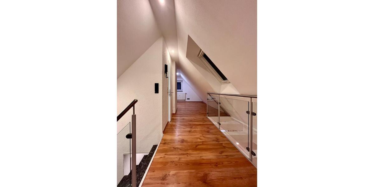 Maisonettenwohnung Neuenstadt am Kocher - 3.5 Zimmer, 92 m&sup2;, 940&euro; | Angebot:25523143