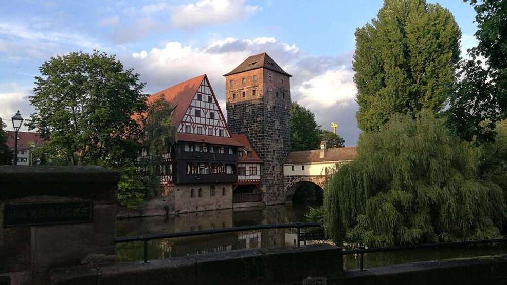 Einzelhandel in Nürnberg 1.999 € 224 m²