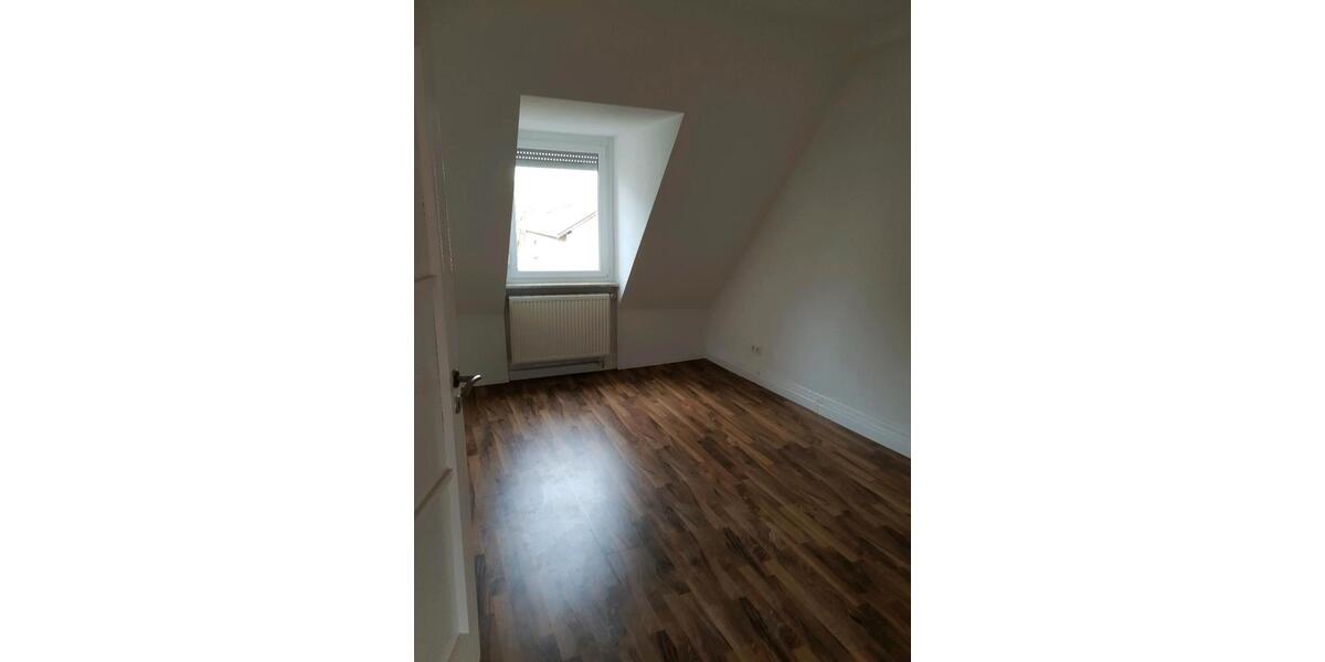Dachgeschoßwohnung Karlsruhe Durlach - 2 Zimmer, 25 m&sup2;, 450&euro; | Angebot:26285302