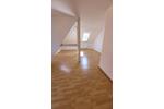 Dachgeschoßwohnung Limbach-Oberfrohna Oberfrohna - 2 Zimmer, 37 m&sup2;, 220&euro; | Angebot:26211120
