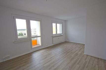 Wohnung Halle (Saale) Heide Nord - 4 Zimmer, 64 m&sup2;, 387&euro; | Angebot:25303056