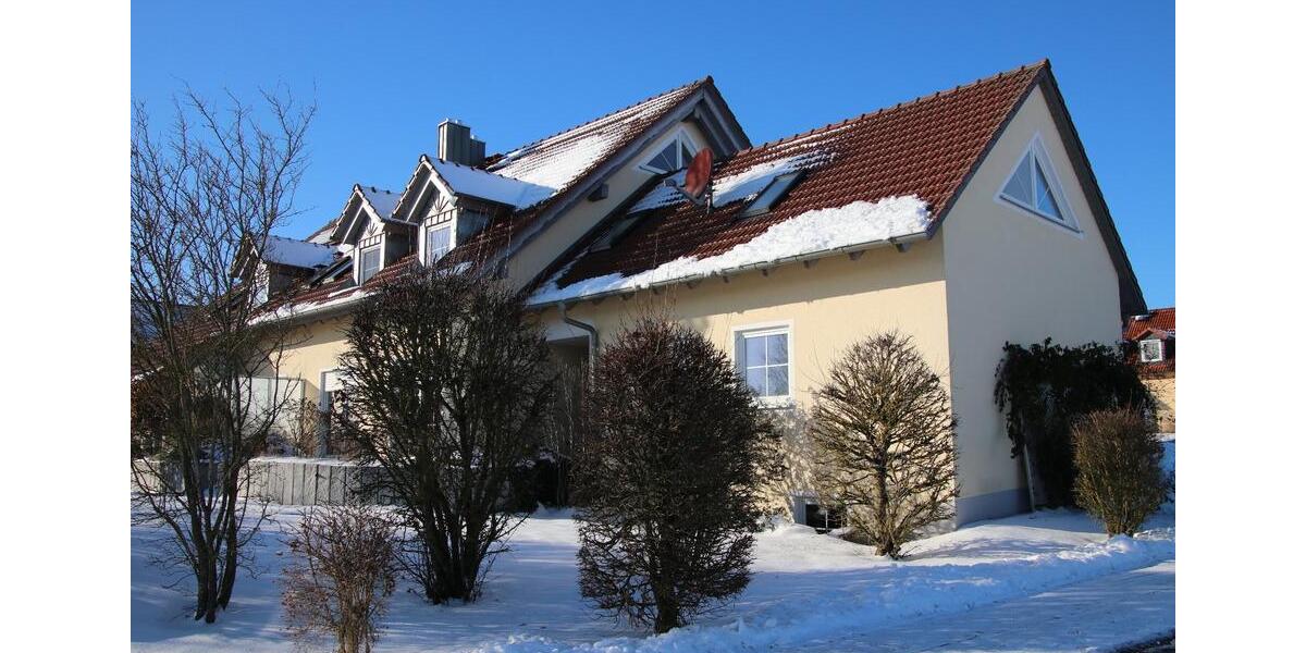 Doppelhaushälfte Thalmassing - 5 Zimmer, 160 m&sup2;, 1.550&euro; | Angebot:25204850