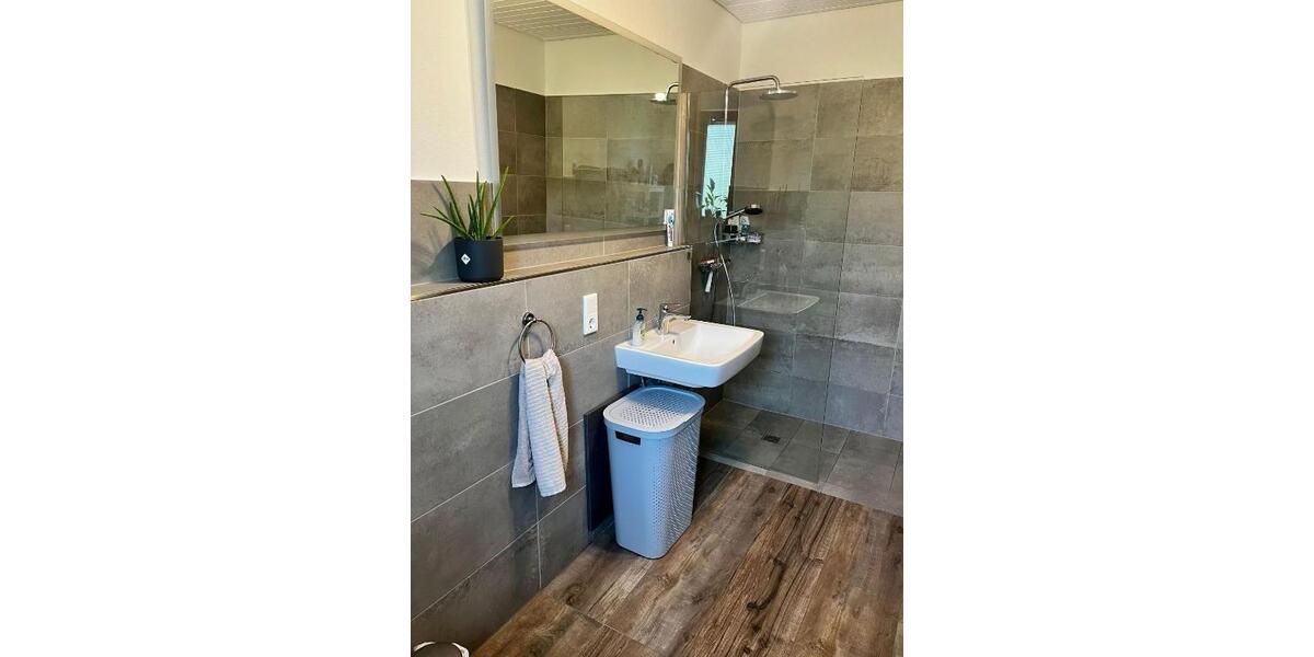 Erdgeschoßwohnung Osnabrück Dodesheide - 3 Zimmer, 70 m&sup2;, 1.000&euro; | Angebot:24942228