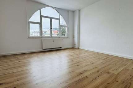 Wohnung Limbach-Oberfrohna Oberfrohna - 4 Zimmer, 102 m&sup2;, 665&euro; | Angebot:25926681