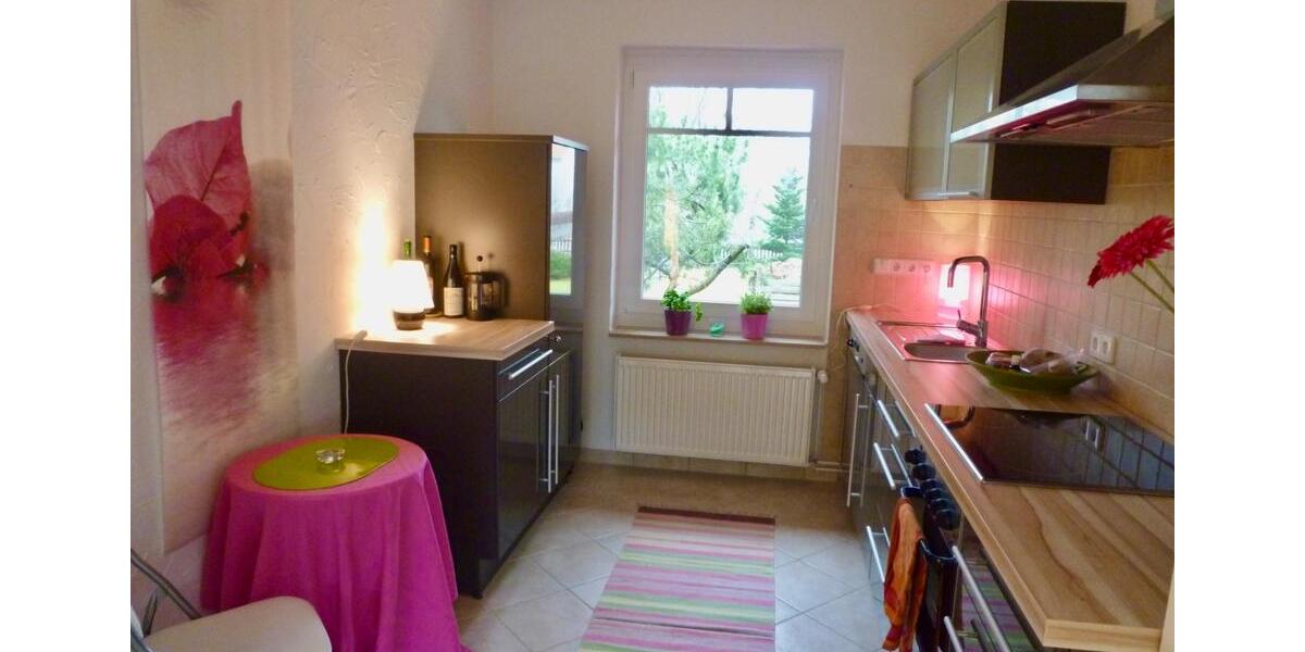 BESI Mi 14.1. Haus am Waldrand Berlins, gr. Garten, 2.Wohngebäude 4 zimmer