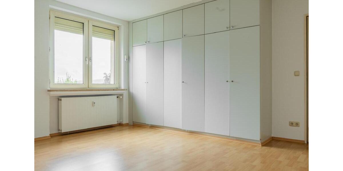Etagenwohnung Bad Hersfeld - 4 Zimmer, 102 m&sup2;, 1.200&euro; | Angebot:26684227