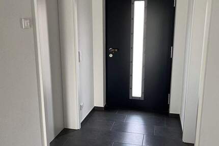 Haus Markt Erlbach Eschenbach - 5 Zimmer, 121 m&sup2;, 1.690&euro; | Angebot:24967176