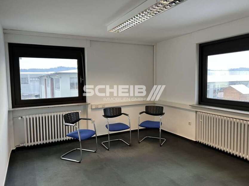 Büro in Gschwend 170 € 27.3 m²