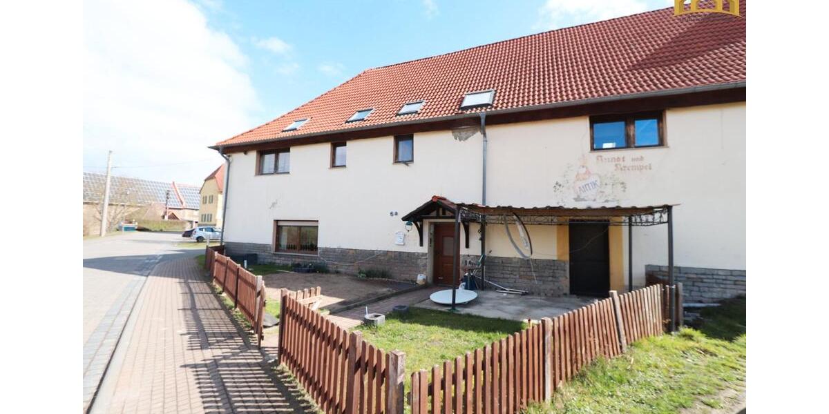 Dachgeschoßwohnung Hettstedt - 4 Zimmer, 87 m&sup2;, 420&euro; | Angebot:25990009