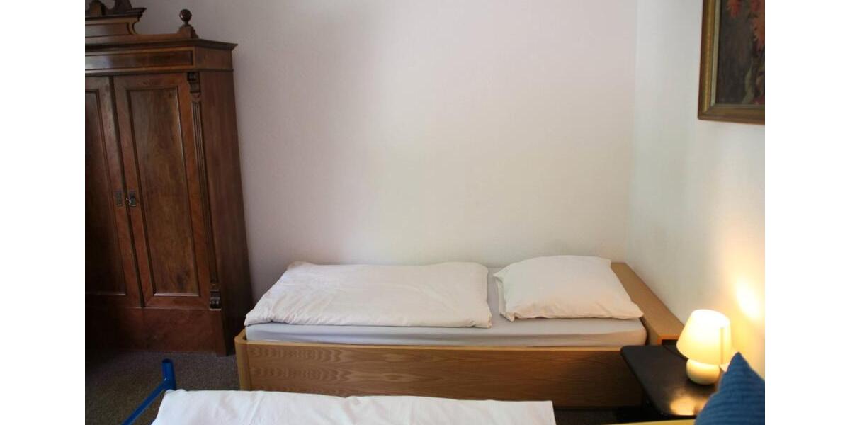 Wohnen auf Zeit Potsdam Babelsberg - 4 Zimmer, 100 m&sup2;, 1.000&euro; | Angebot:24558123