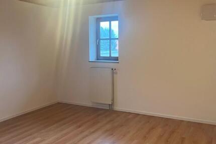Wohnung Wolnzach - 1 Zimmer, 28 m&sup2;, 455&euro; | Angebot:24839714