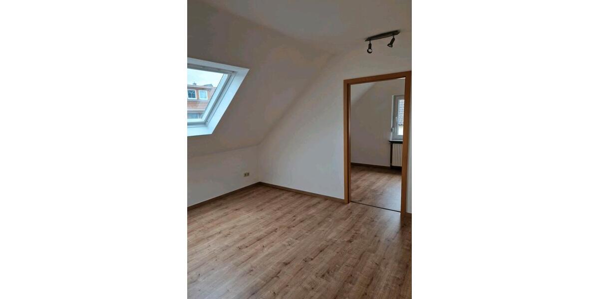 Dachgeschoßwohnung Herzebrock-Clarholz Clarholz - 3.5 Zimmer, 74 m&sup2;, 590&euro; | Angebot:26364791