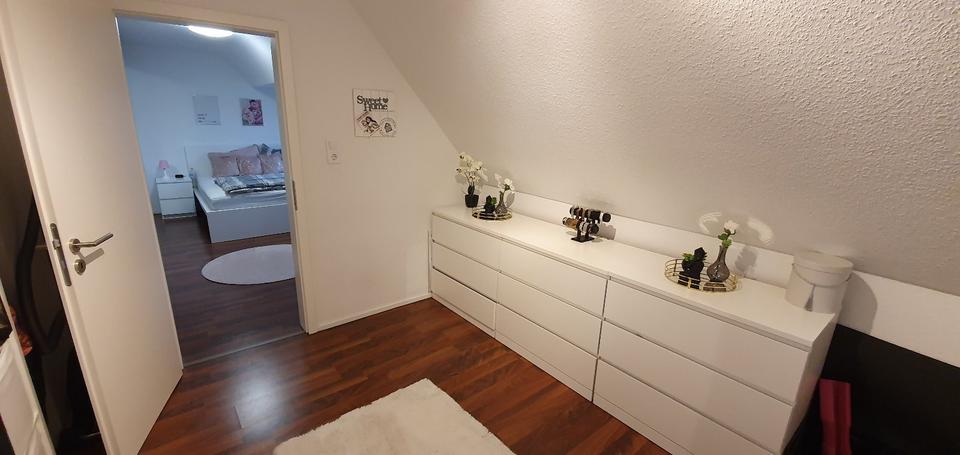 Dachgeschoßwohnung Hainburg - 3 Zimmer, 60 m&sup2;, 750&euro; | Angebot:26068082