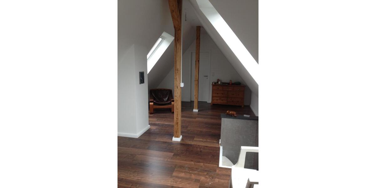 Dachgeschoßwohnung Gummersbach Berstig Süd - 3 Zimmer, 90 m&sup2;, 680&euro; | Angebot:26650118