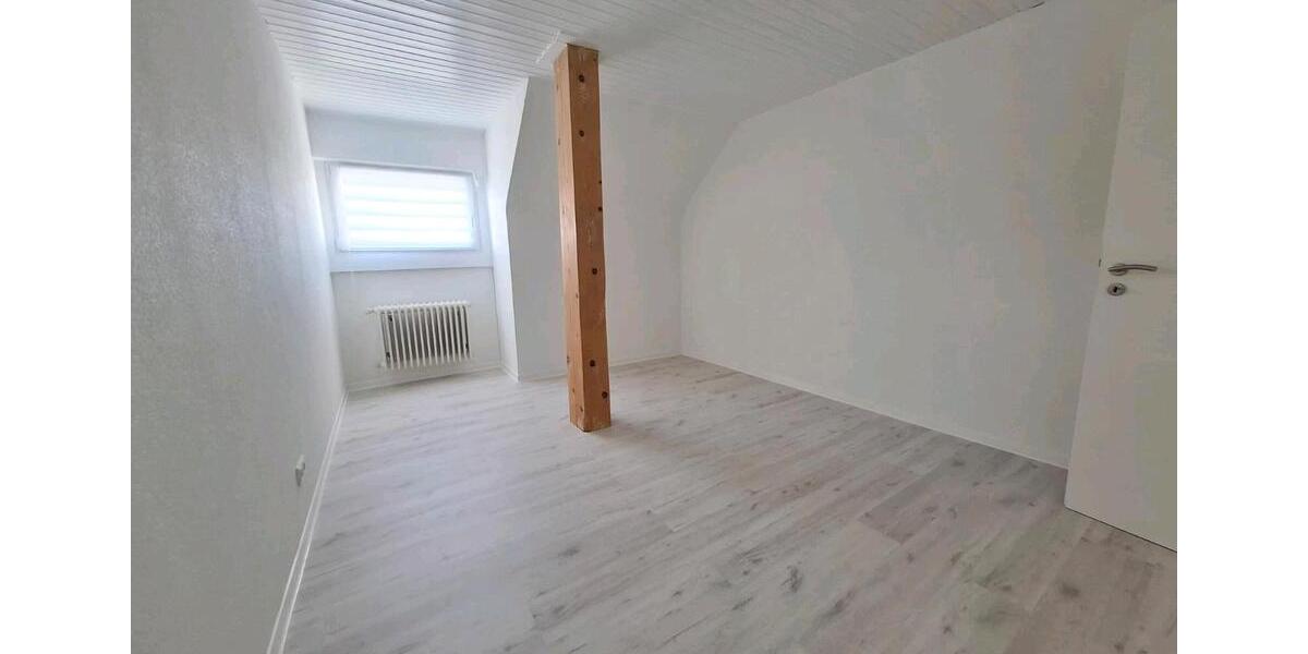 Etagenwohnung Wadgassen - 4 Zimmer, 82 m&sup2;, 750&euro; | Angebot:26268579