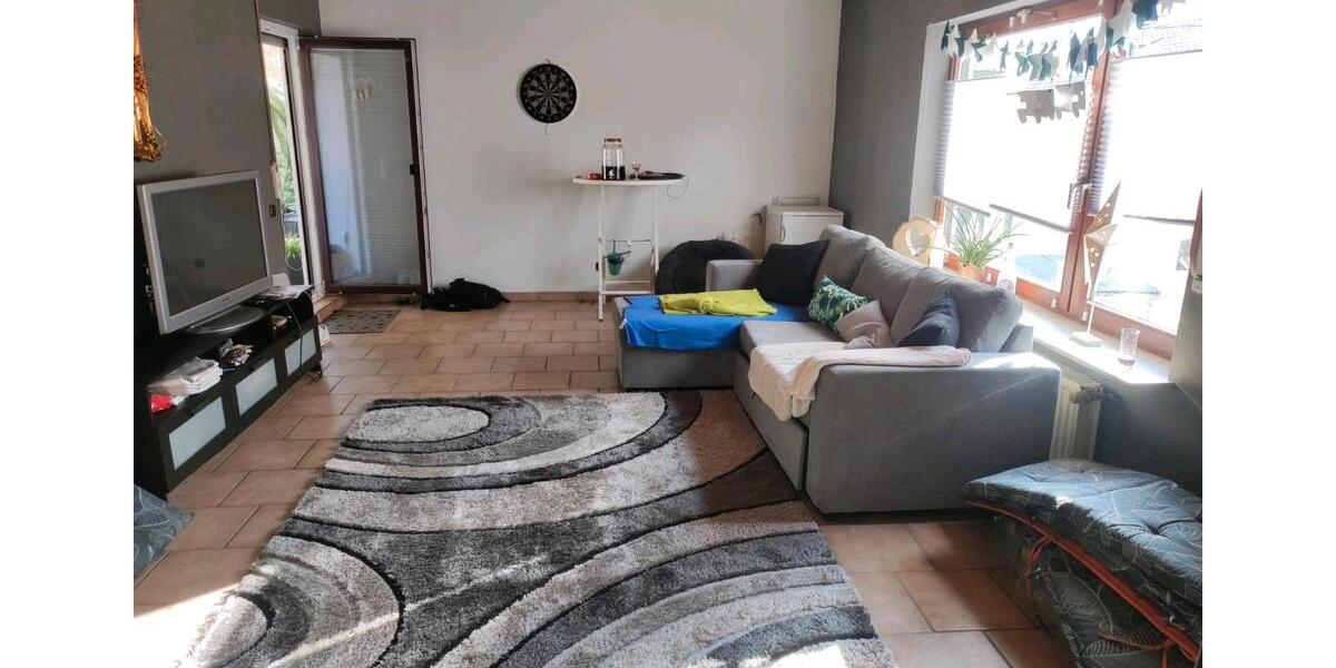 Erdgeschoßwohnung Siegen - 2 Zimmer, 114 m&sup2;, 1.000&euro; | Angebot:25922772