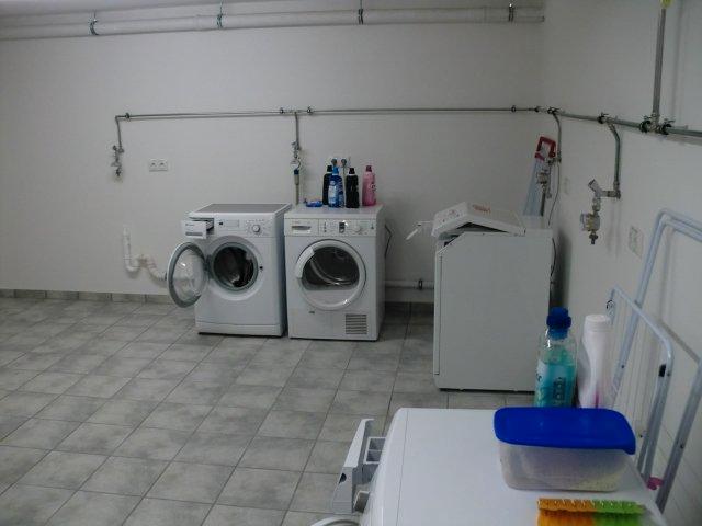 Dachgeschoßwohnung Deggendorf - 2 Zimmer, 59 m&sup2;, 650&euro; | Angebot:26090286